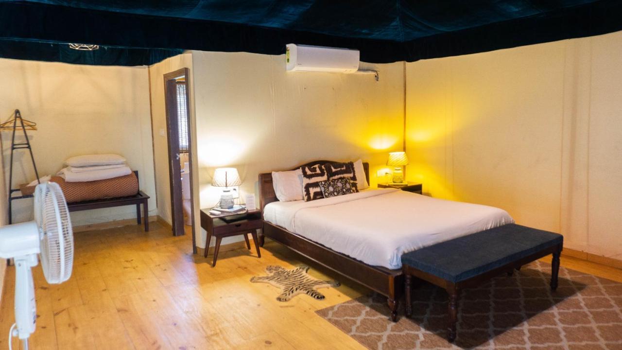 16 Bedouin Hotell Hosūr Eksteriør bilde